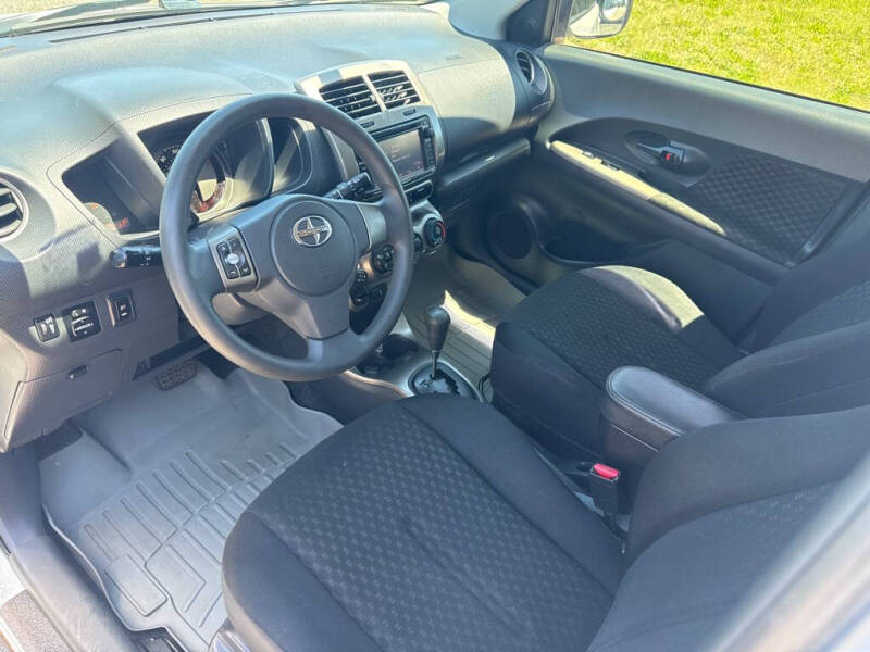 2011 Scion xD
