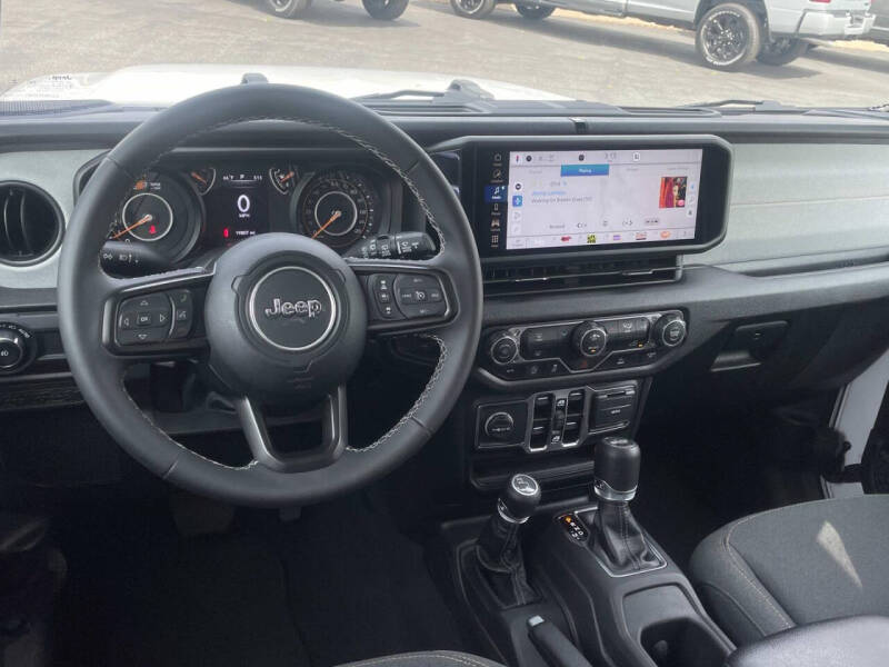 2025 Jeep Wrangler