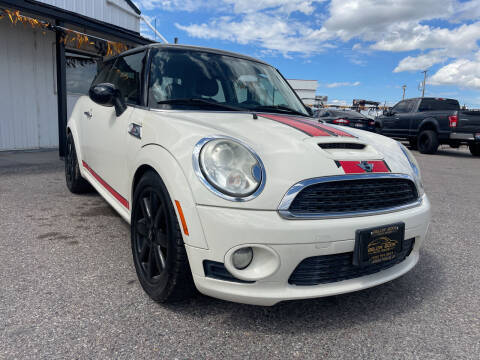 2009 MINI Cooper for sale at BELOW BOOK AUTO SALES in Idaho Falls ID