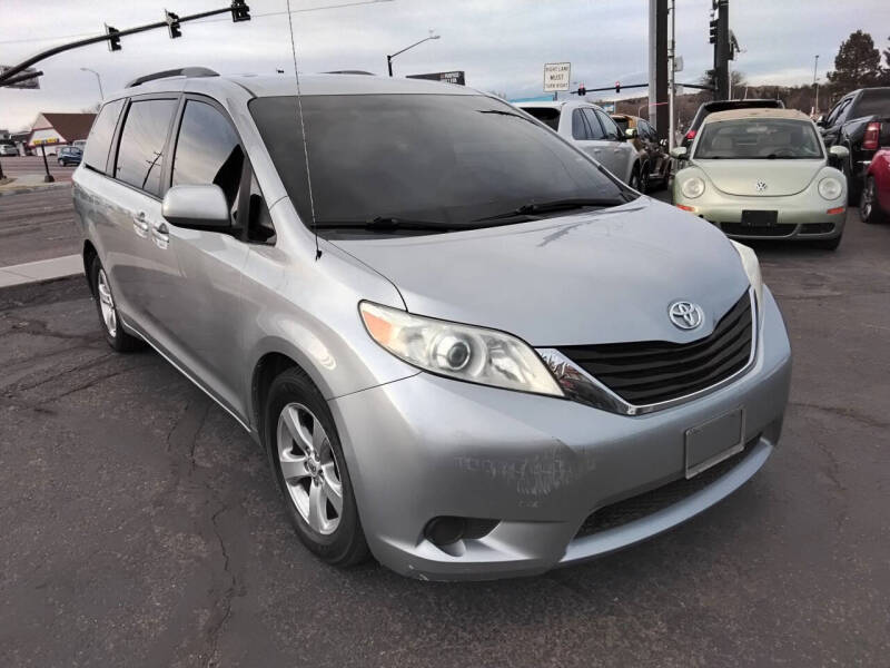 2011 Toyota Sienna