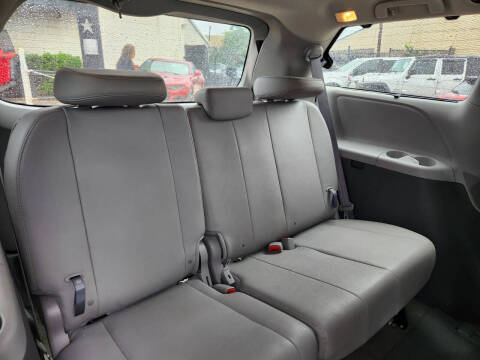 2017 Toyota Sienna