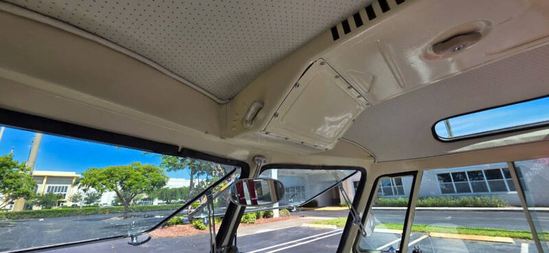1968 Volkswagen Bus