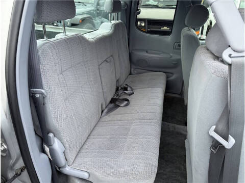 2002 Toyota Tundra SR5 V8