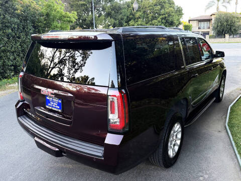 2017 GMC Yukon XL SLT