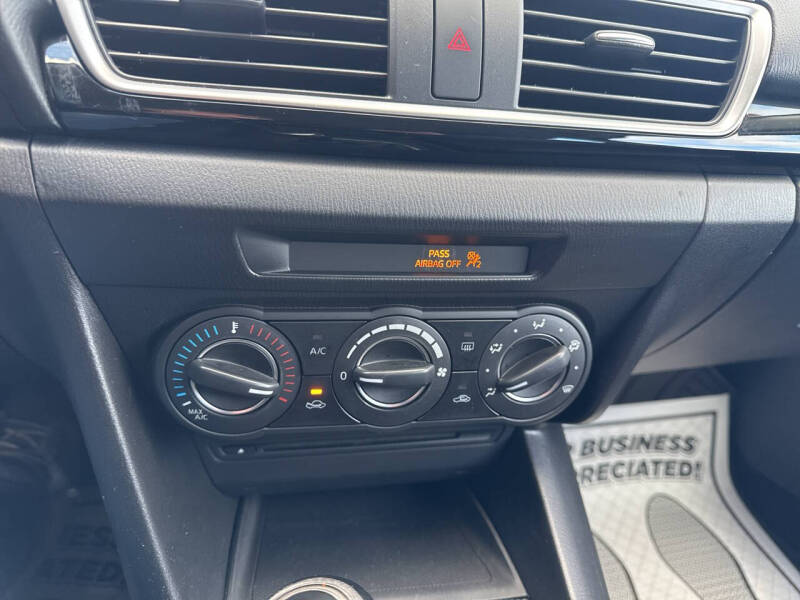 2014 Mazda MAZDA3 i Touring