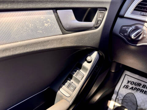 2010 Audi A4 2.0T quattro Premium Plus