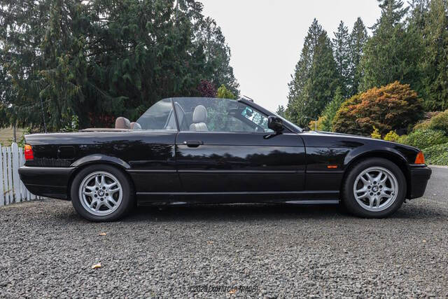 1999 BMW 3 Series 323i