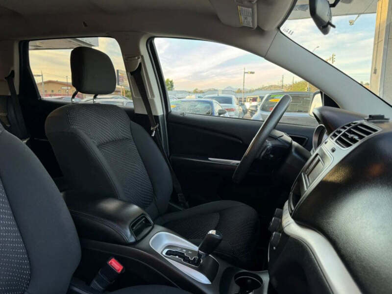 2017 Dodge Journey SE