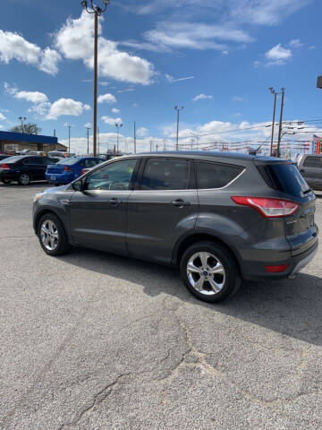 2016 Ford Escape SE