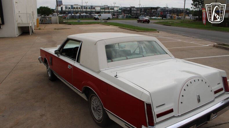 1982 Lincoln Mark VI