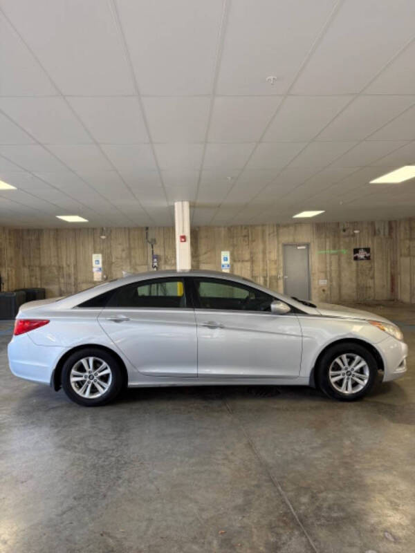 2011 Hyundai Sonata GLS