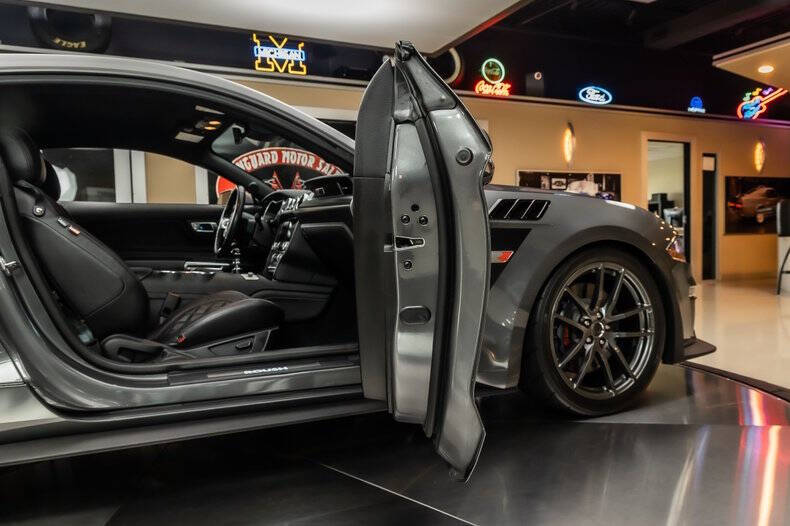 2021 Ford Mustang