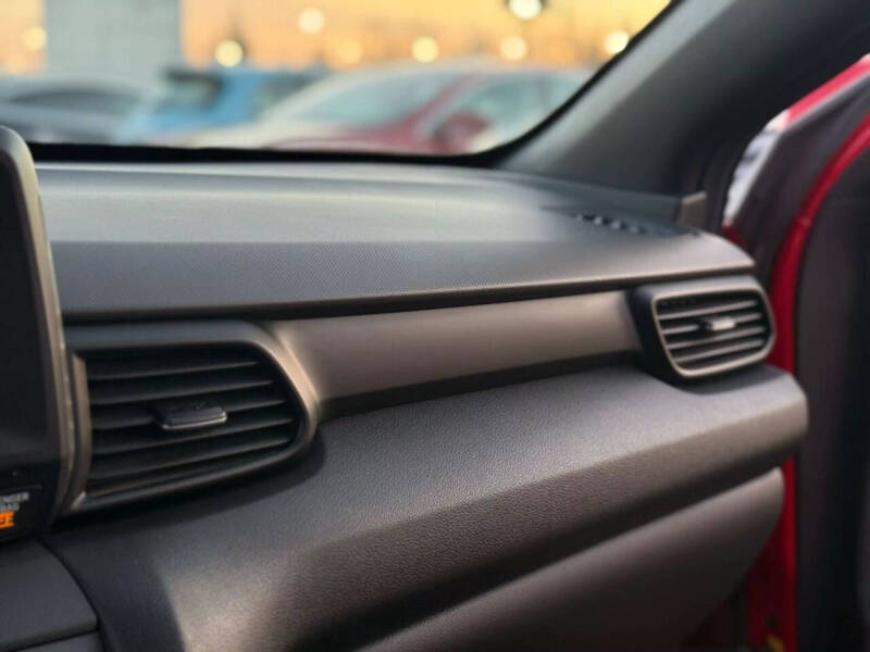 2019 Hyundai Veloster