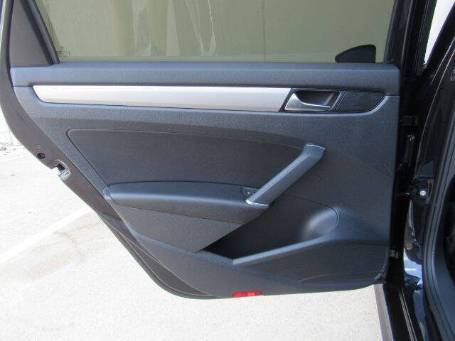 2022 Volkswagen Passat SE