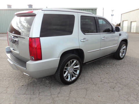 2014 Cadillac Escalade Platinum