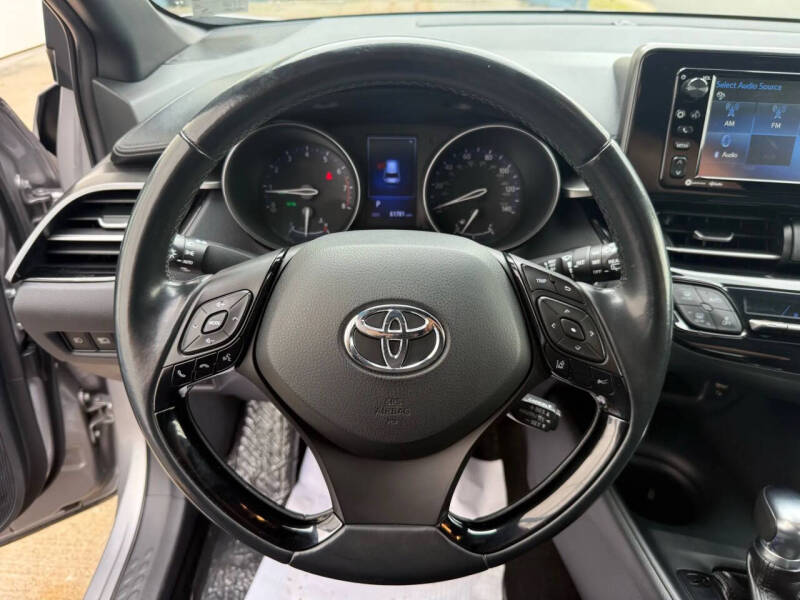 2018 Toyota C-HR XLE Premium