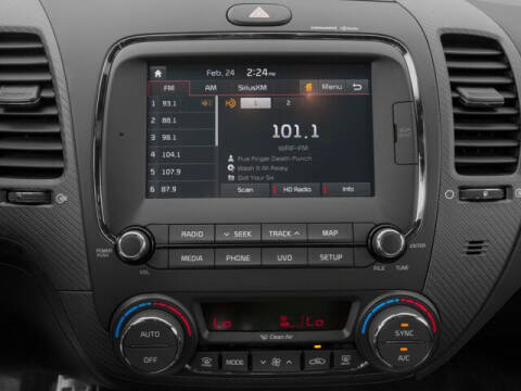 2017 Kia Forte5 LX