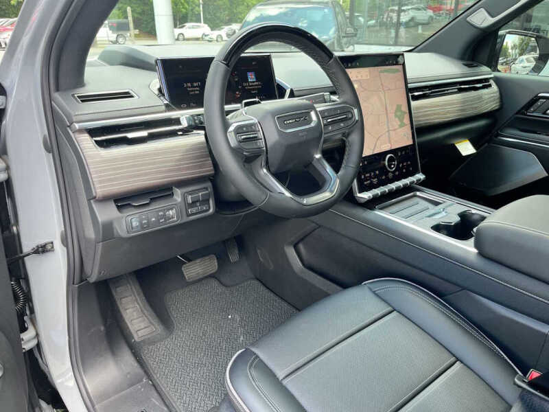 2025 GMC Sierra EV Denali