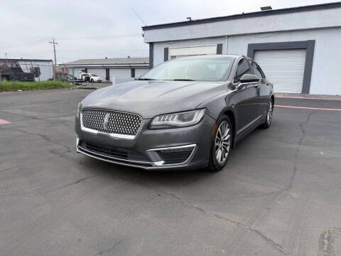 2017 Lincoln MKZ Premiere