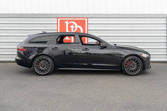 2018 Jaguar XF Sportbrake 45