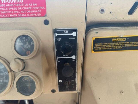 1987 AM General M998