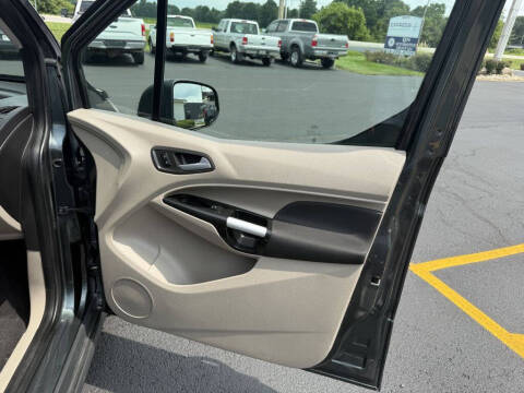 2017 Ford Transit Connect XLT