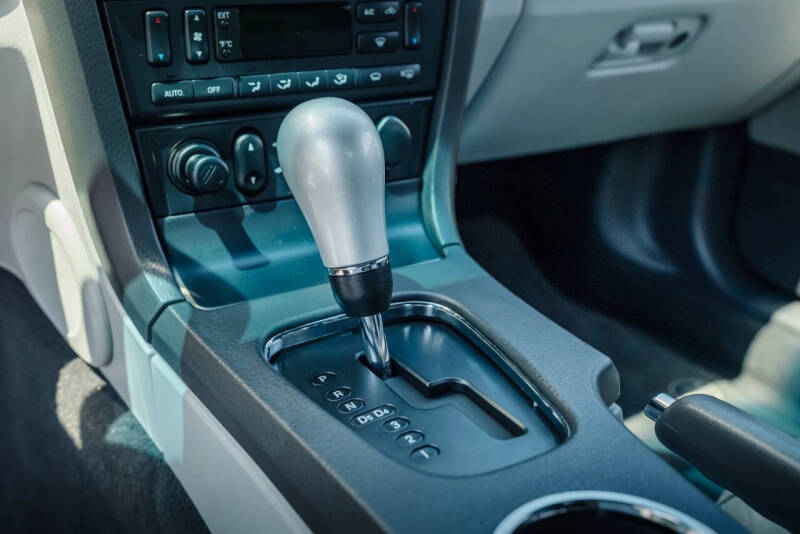 2002 Ford Thunderbird Neiman Marcus Edition