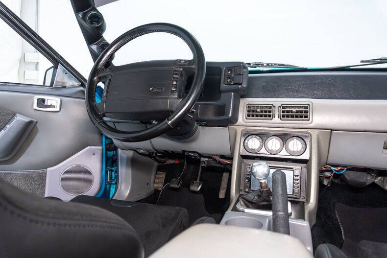 1989 Ford Mustang LX 5.0