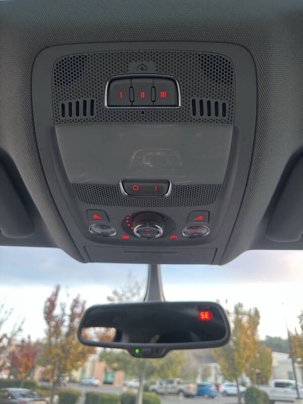 2016 Audi Q5 2.0T quattro Premium Plus