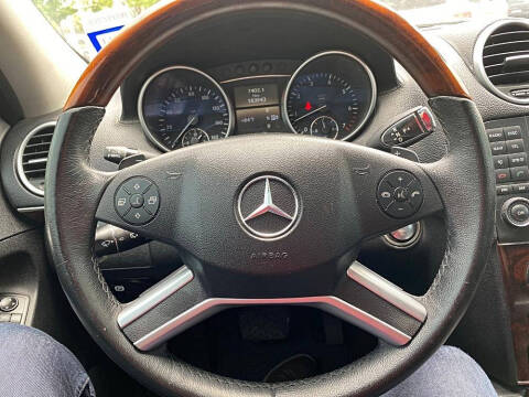 2009 Mercedes-Benz GL-Class GL 550 4MATIC