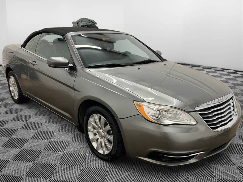 2012 Chrysler 200 Touring