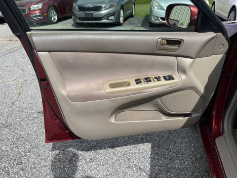 2003 Toyota Camry LE