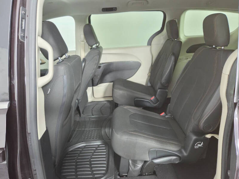 2017 Chrysler Pacifica LX
