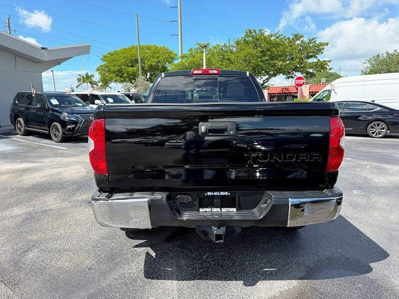 2016 Toyota Tundra SR5