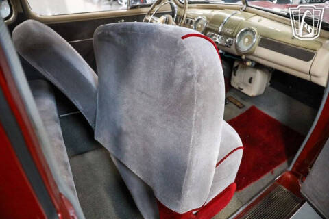 1947 Ford Deluxe