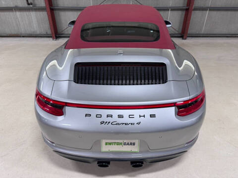 2018 Porsche 911 Carrera 4