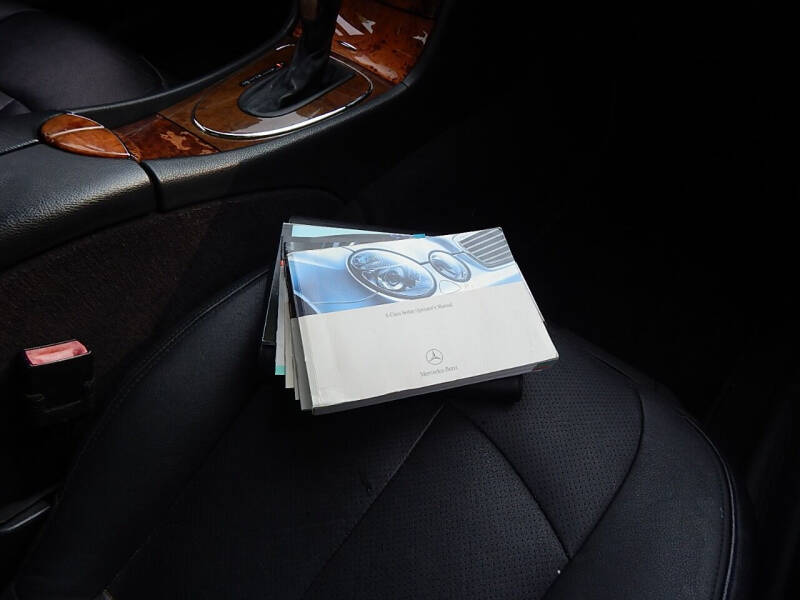 2004 Mercedes-Benz E-Class E 320