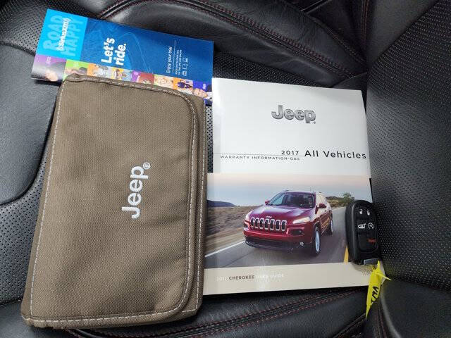 2017 Jeep Cherokee Trailhawk L Plus