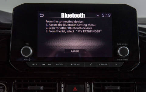 2023 Nissan Pathfinder SV