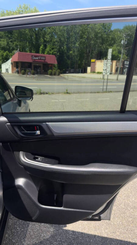 2018 Subaru Outback 2.5i Premium