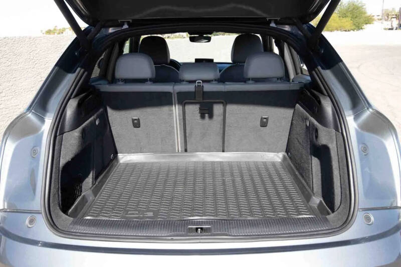 2016 Audi Q3 2.0T Premium Plus