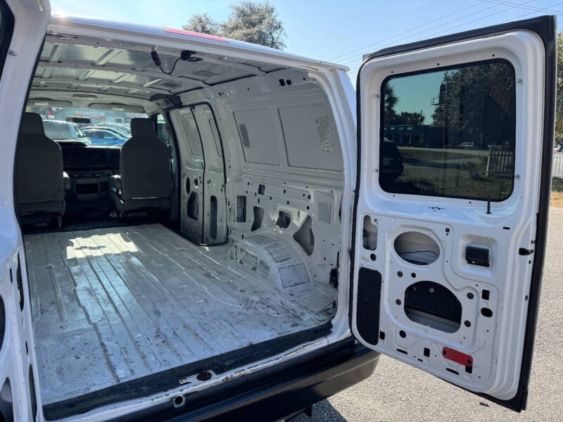 2011 Ford E-Series E-150