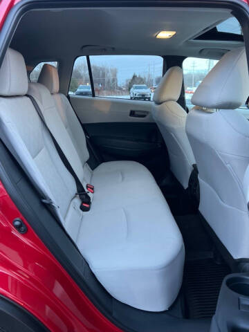 2024 Toyota Corolla Cross LE