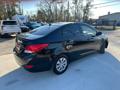 2017 Hyundai Accent Value Edition