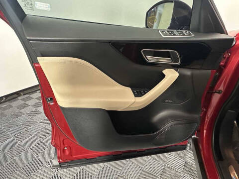 2020 Jaguar F-PACE 25t Premium