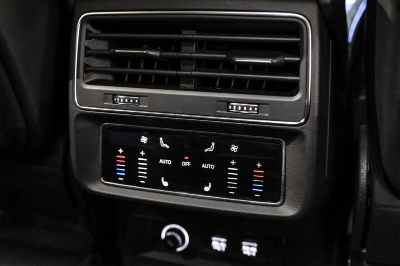 2020 Audi Q8 quattro Prestige 55 TFSI