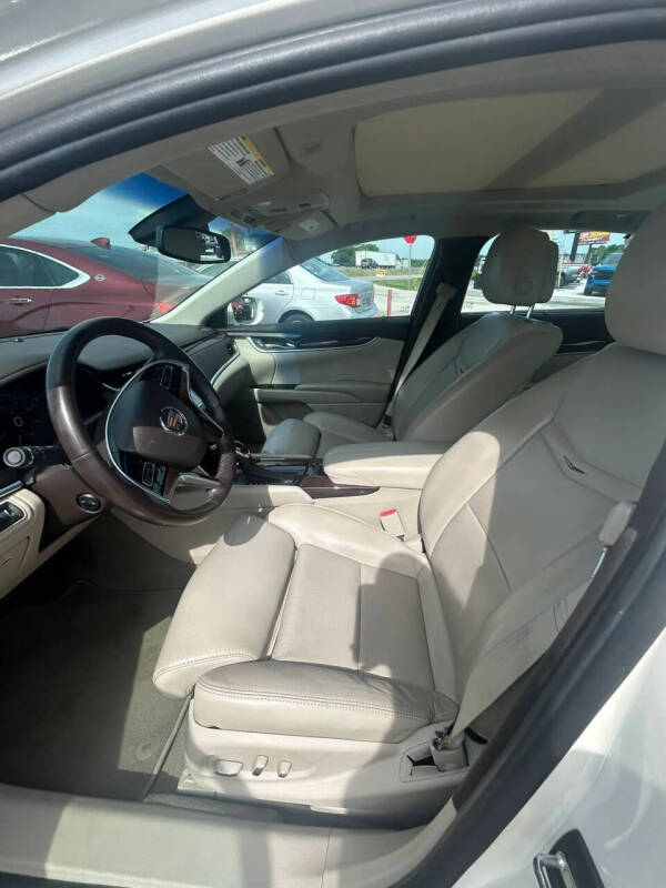 2013 Cadillac XTS Premium Collection
