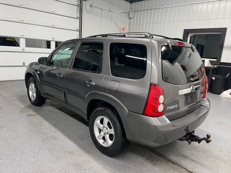 2005 Mazda Tribute s