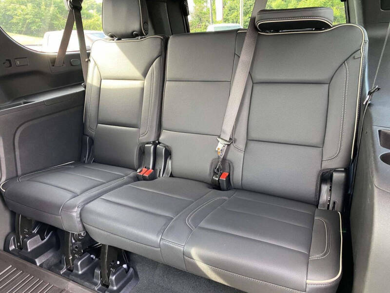 2025 GMC Yukon XL Elevation