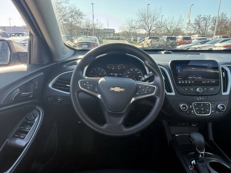 2023 Chevrolet Malibu LT